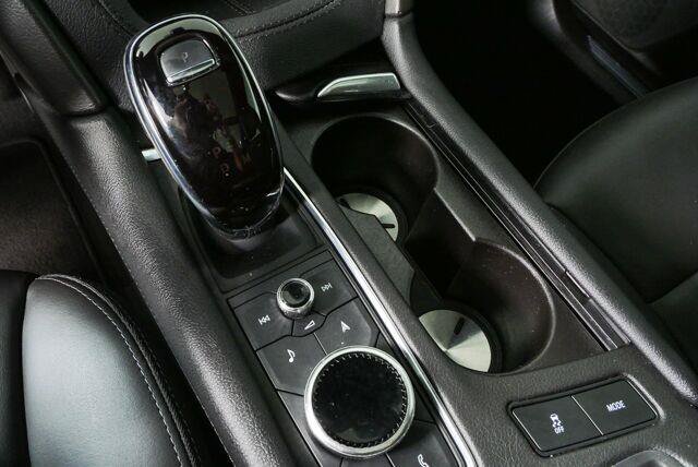 Certified 2023 Cadillac XT5 Premium Luxury w/ Technology Package FWD image 29