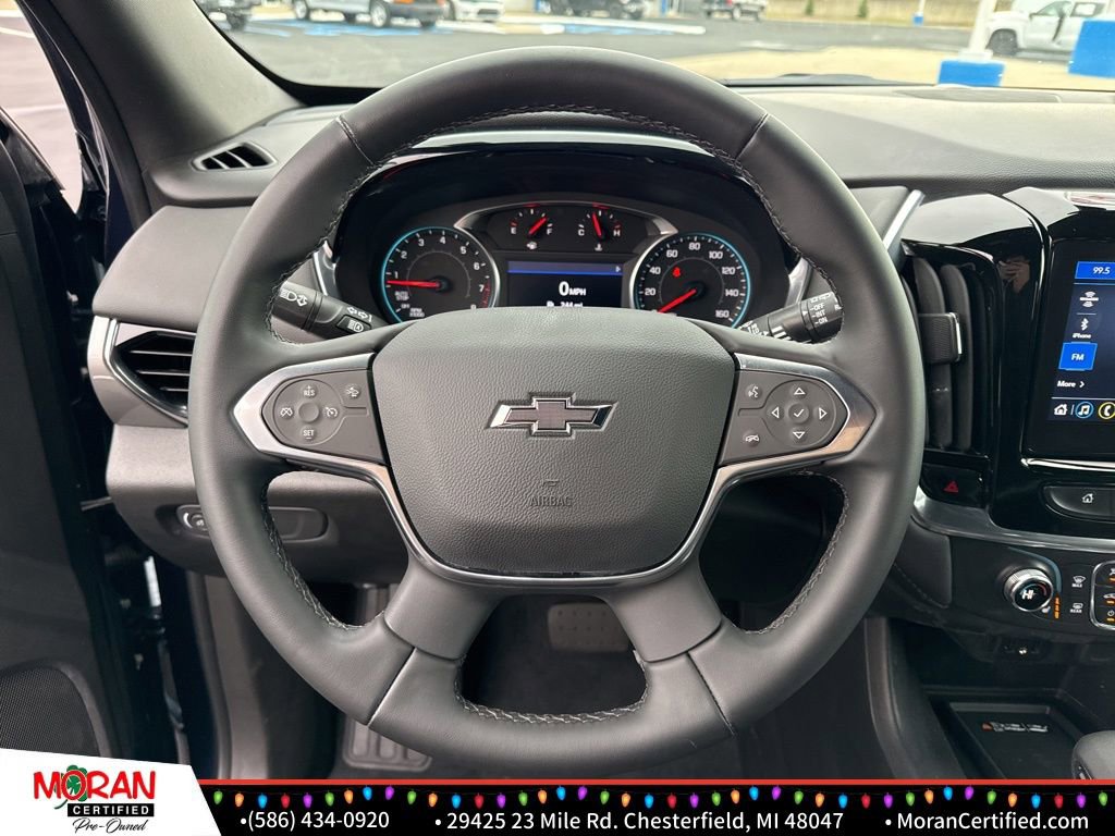 Used 2023 Chevrolet Traverse LT w/ Midnight/Sport Edition image 14