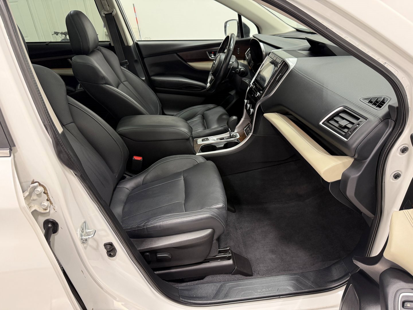 Used 2022 Subaru Ascent Touring w/ Popular Package #2A image 30