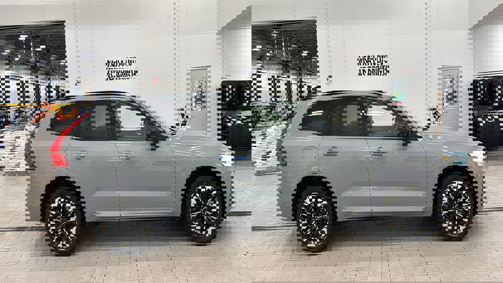 New 2026 Volvo XC60 T8 Plus w/ Protection Package Premier image 4