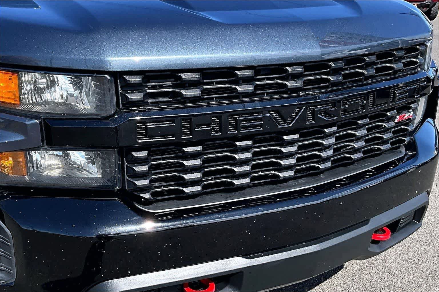 Used 2021 Chevrolet Silverado 1500 Custom Trail Boss AWD/4WD image 32