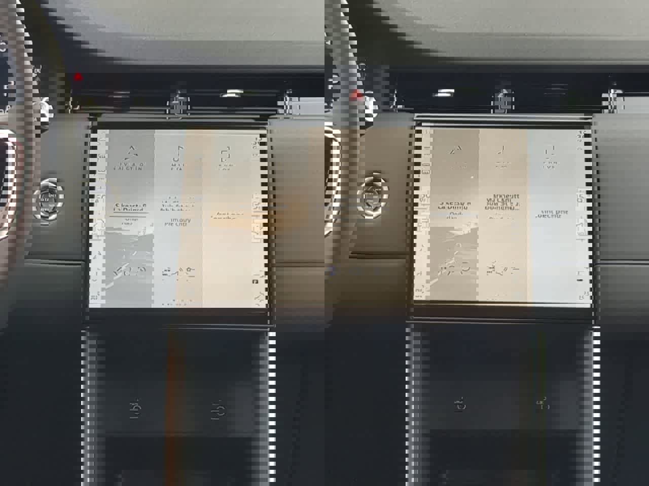 Used 2025 Land Rover Discovery Sport S AWD/4WD image 30