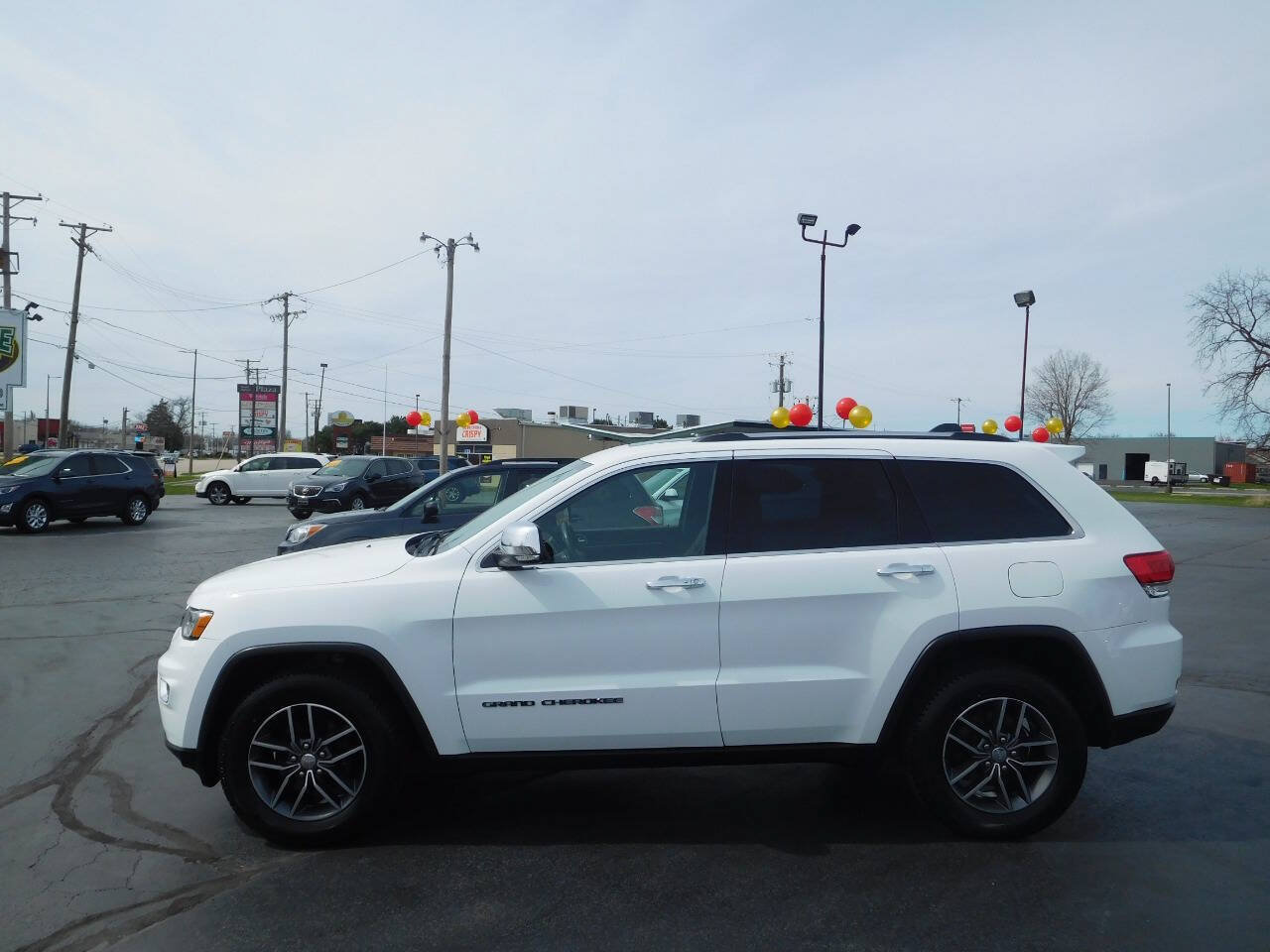 Used 2017 Jeep Grand Cherokee Limited AWD/4WD image 5