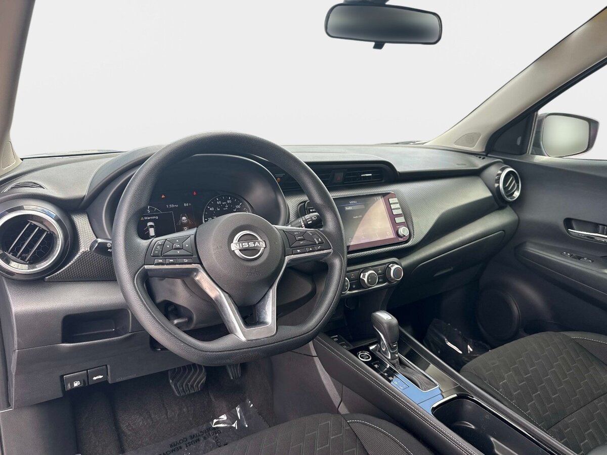 Used 2023 Nissan Kicks SV FWD image 12
