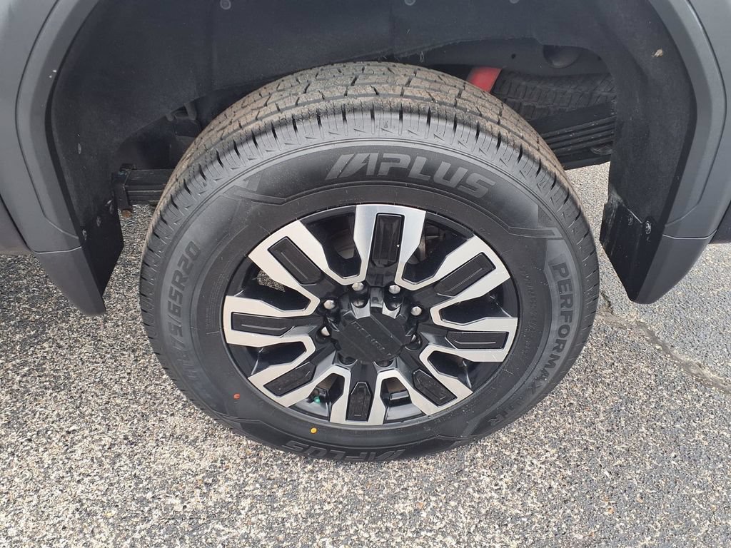 Certified 2024 GMC Sierra 2500 Denali Ultimate AWD/4WD image 20