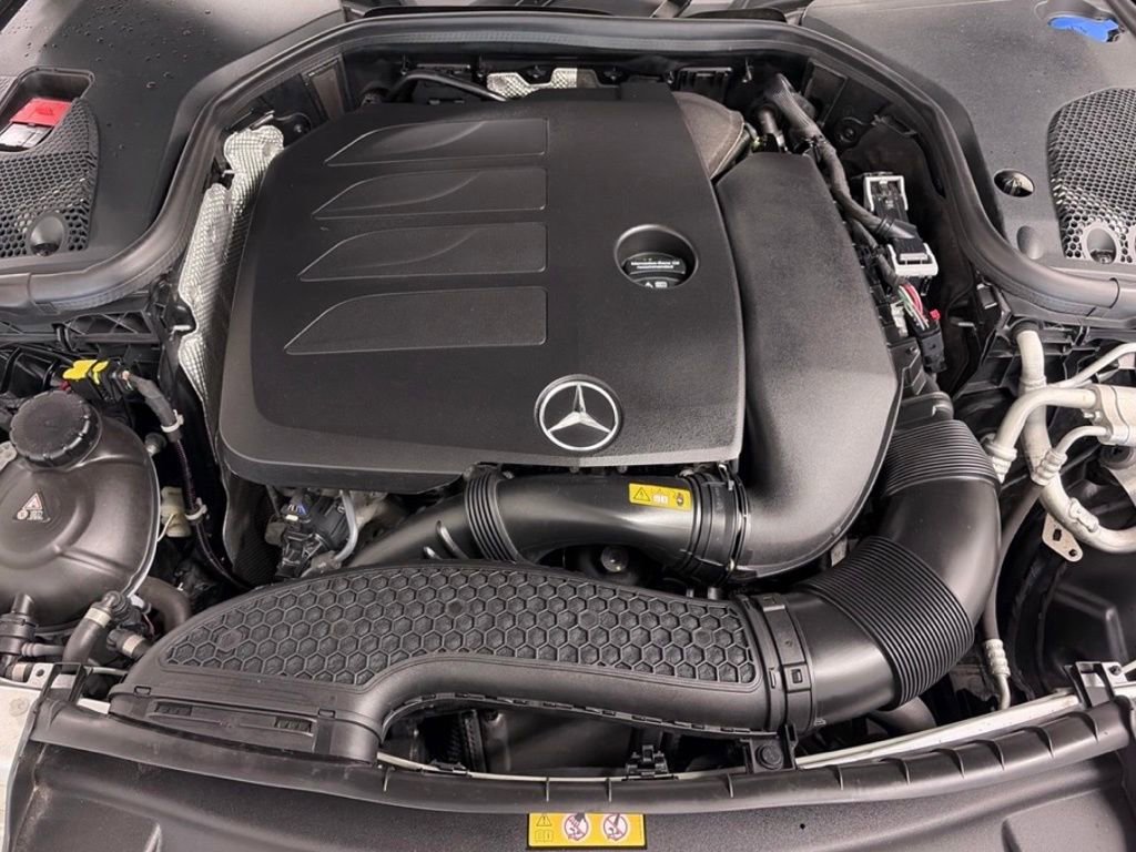 Used 2021 Mercedes-Benz E 350 4MATIC Sedan image 12