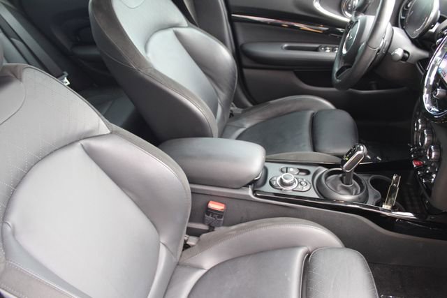 Used 2022 MINI Cooper Clubman S image 3