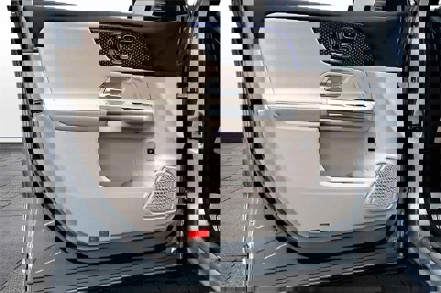 Certified 2025 Mercedes-Benz GLA 250 4MATIC image 23