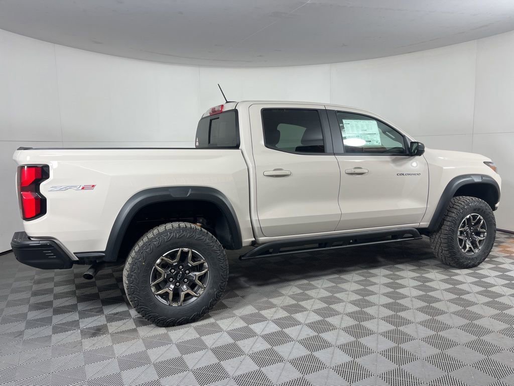 New 2026 Chevrolet Colorado ZR2 w/ Technology Package AWD/4WD image 3
