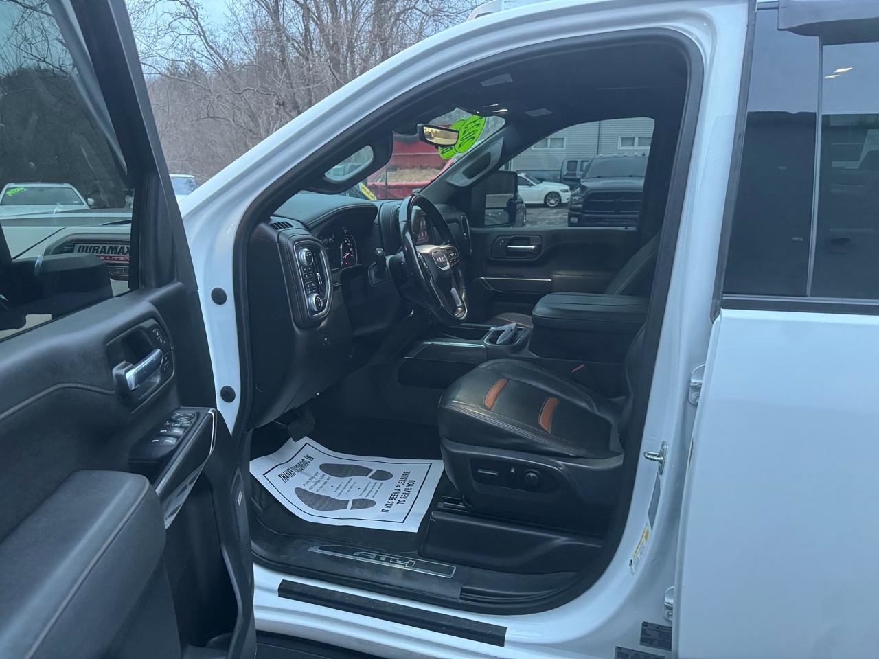 Used 2023 GMC Sierra 2500 AT4 w/ AT4 Premium Plus Package image 8