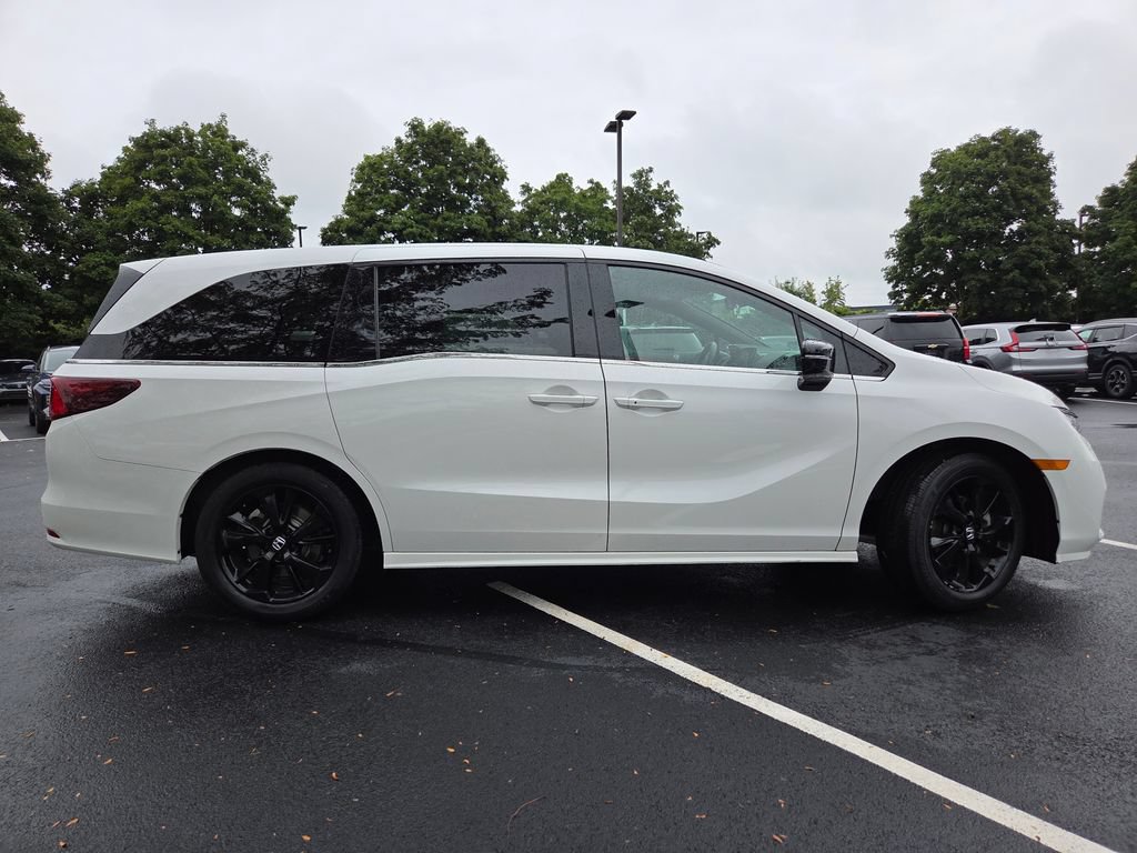 Certified 2023 Honda Odyssey Sport image 26