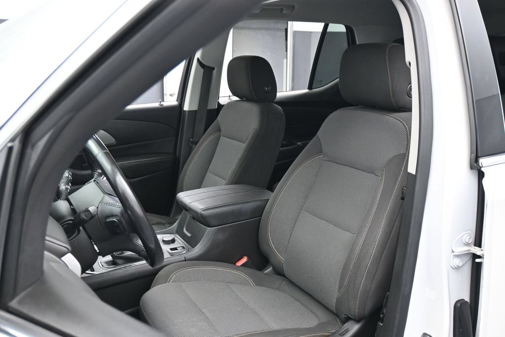 Used 2019 Chevrolet Traverse LT FWD image 10