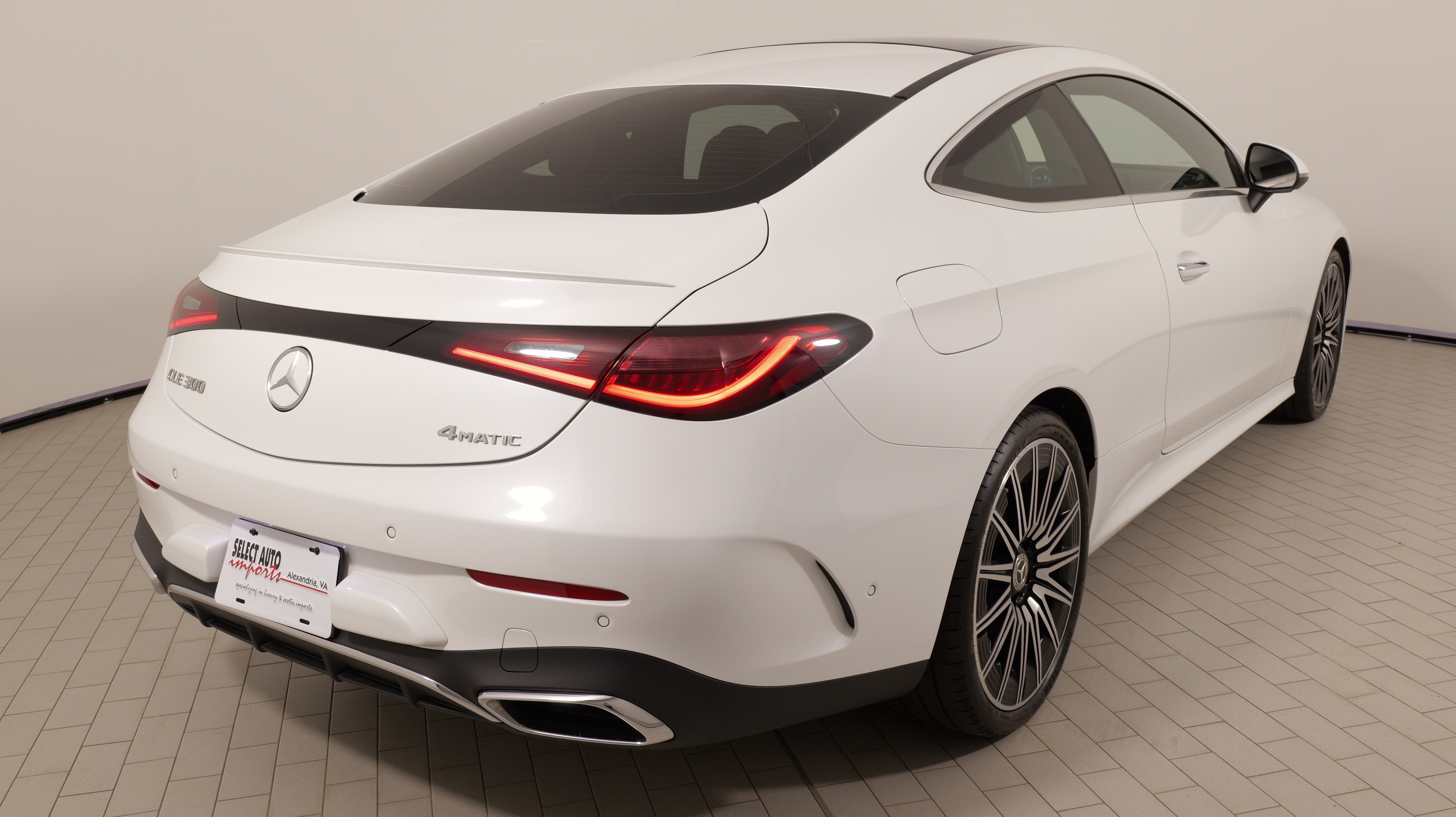 Used 2025 Mercedes-Benz CLE 300 4MATIC Coupe w/ AMG Line image 14