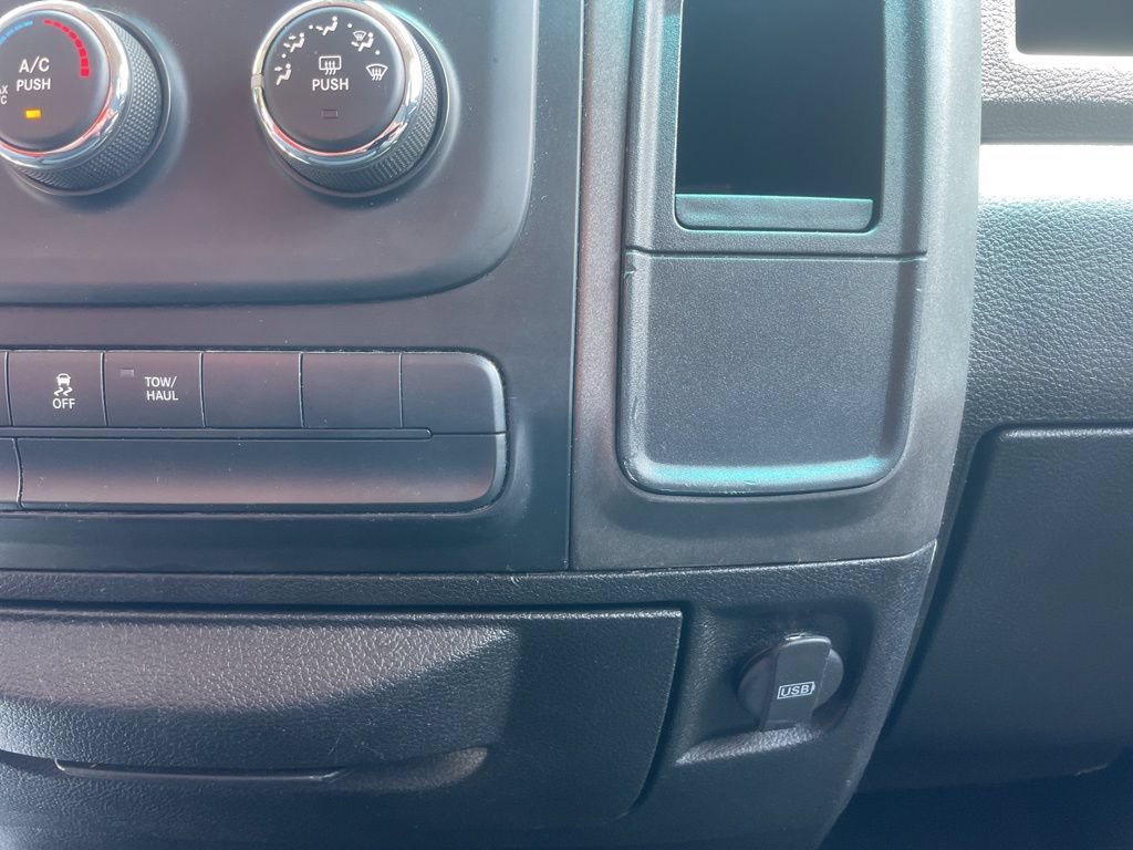 Used 2019 RAM 1500 Tradesman w/ Chrome Plus Package RWD image 18