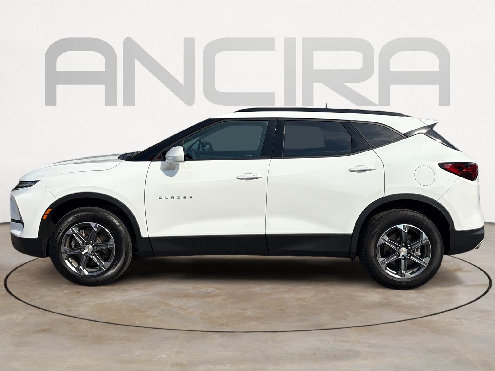 Used 2024 Chevrolet Blazer LT w/ Convenience Package FWD image 7