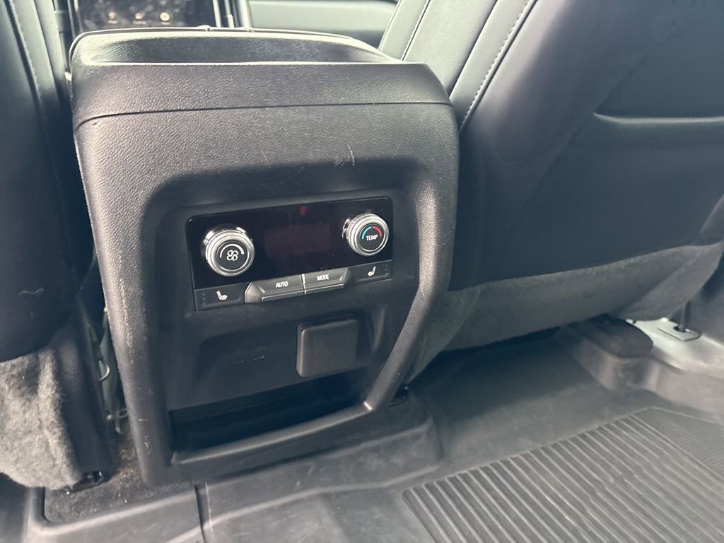 Certified 2024 GMC Acadia Elevation w/ Luxury Package image 23