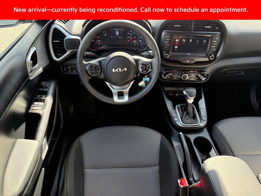Certified 2022 Kia Soul LX w/ Technology Package FWD image 21