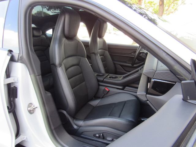 Used 2023 Porsche Taycan Premium Package w/ Premium Package image 24