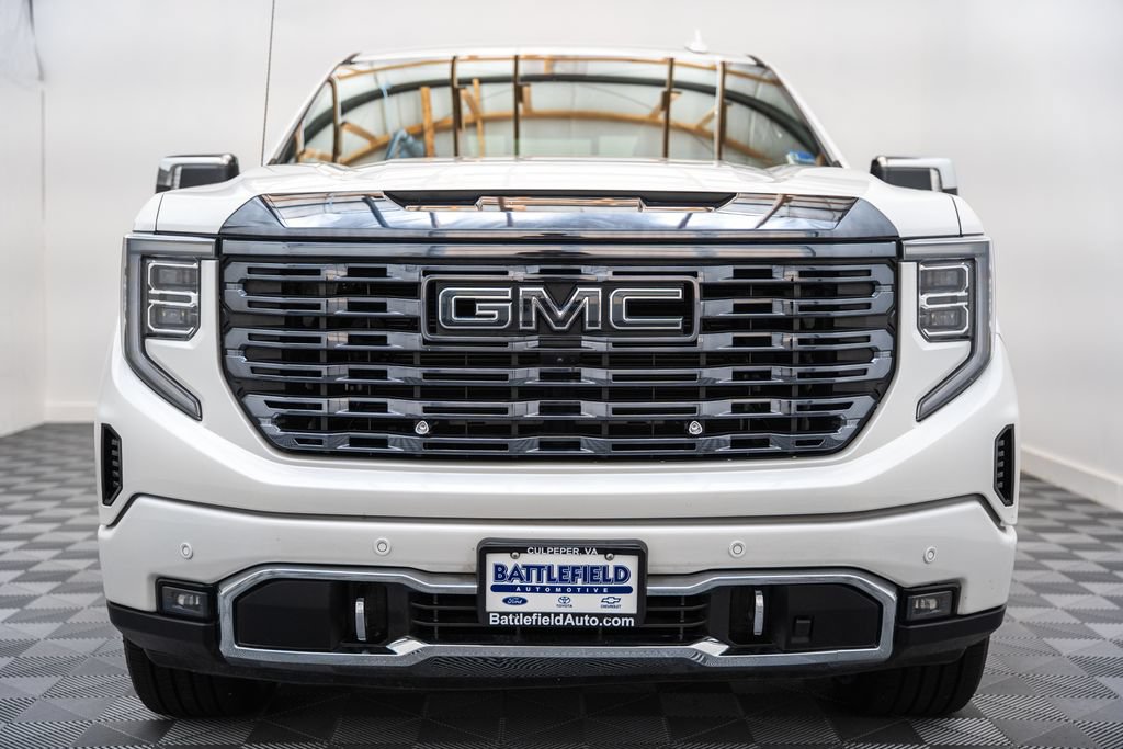Used 2024 GMC Sierra 1500 Denali Ultimate AWD/4WD image 2
