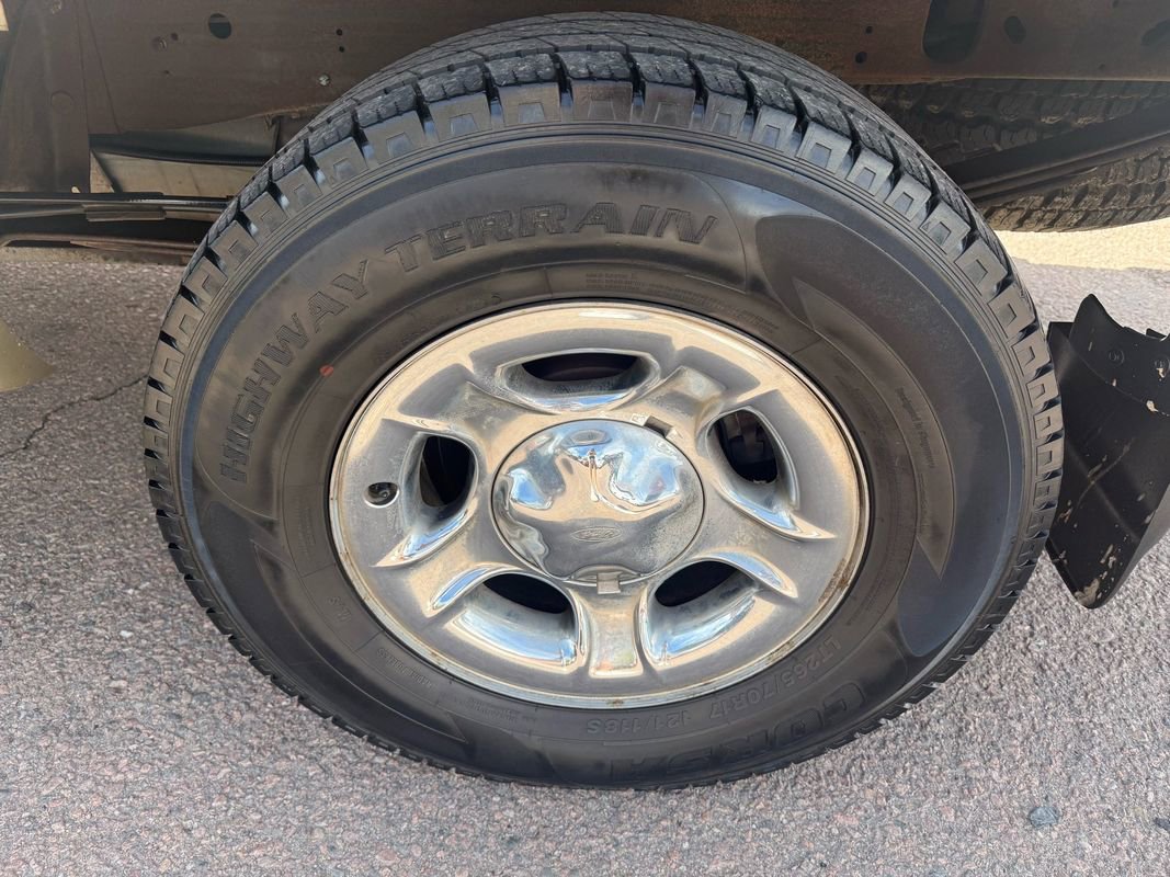 Used 1999 Ford F150 XLT image 10