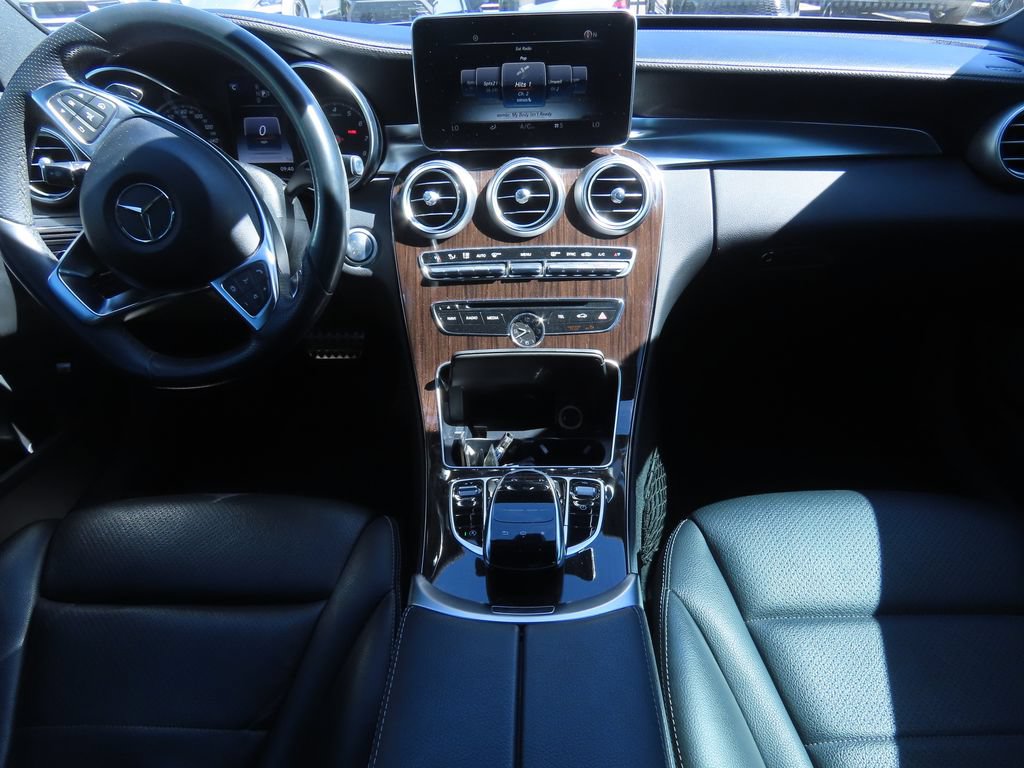 Used 2015 Mercedes-Benz C 300 Sedan image 7