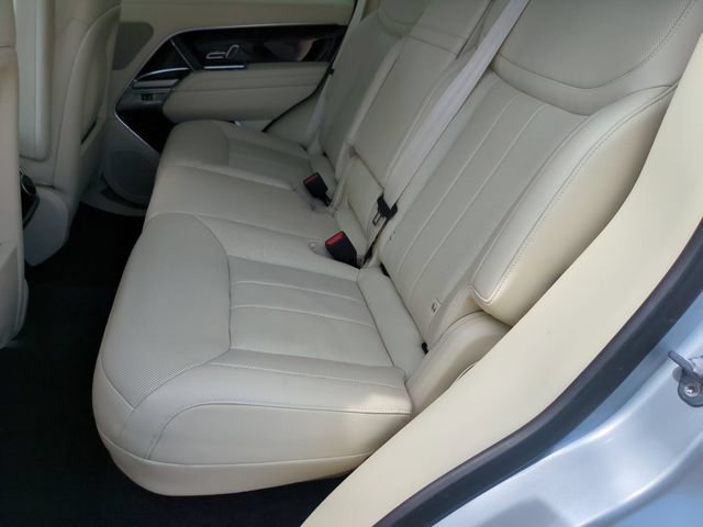 Used 2023 Land Rover Range Rover SE AWD/4WD image 15