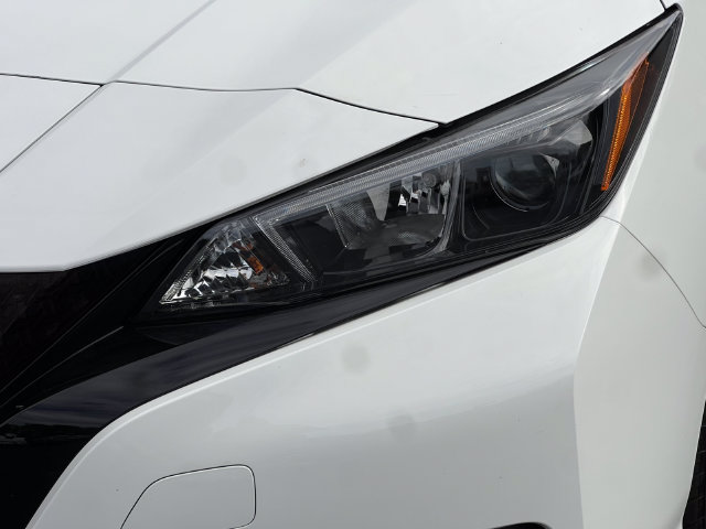Used 2025 Nissan Leaf S FWD image 29