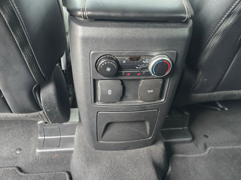 Used 2023 Ford Explorer Limited image 20