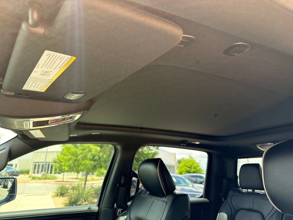 Used 2019 RAM 1500 Limited RWD image 31