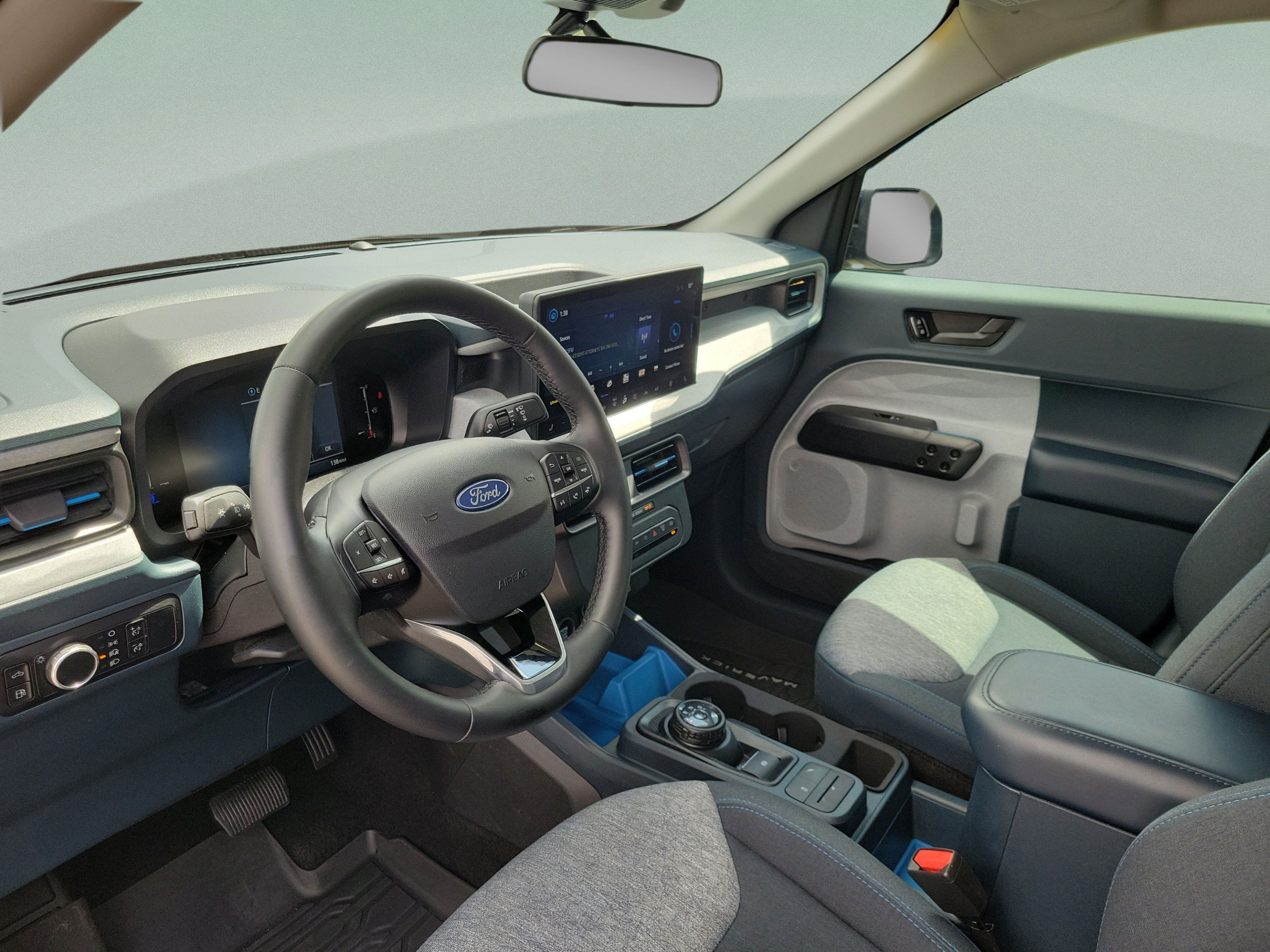 Used 2025 Ford Maverick XLT w/ XLT Luxury Package FWD image 16