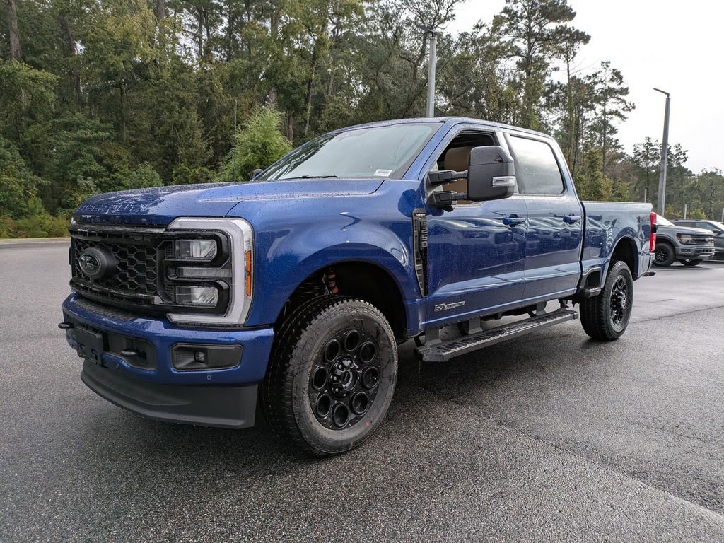 New 2026 Ford F250 Lariat w/ Black Appearance Package image 9