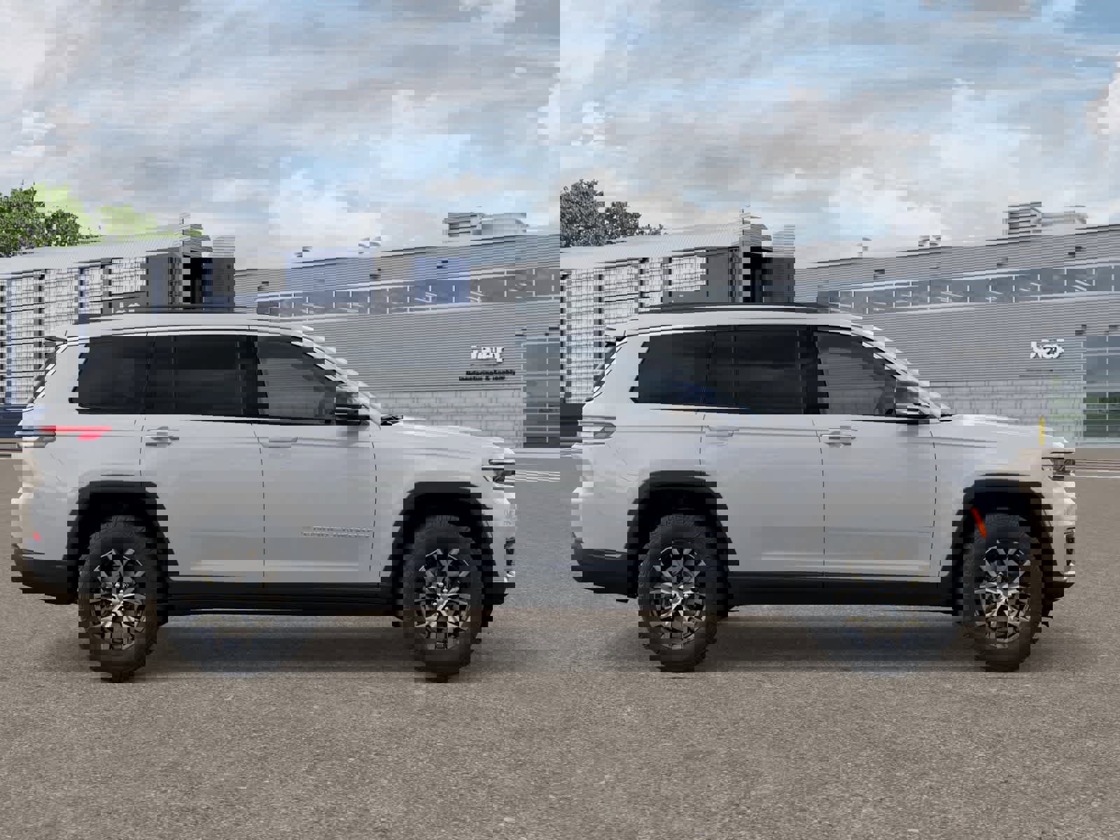 New 2025 Jeep Grand Cherokee L Limited image 21