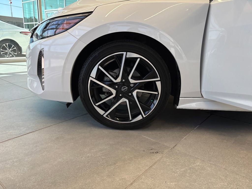 Used 2024 Nissan Sentra SR image 31