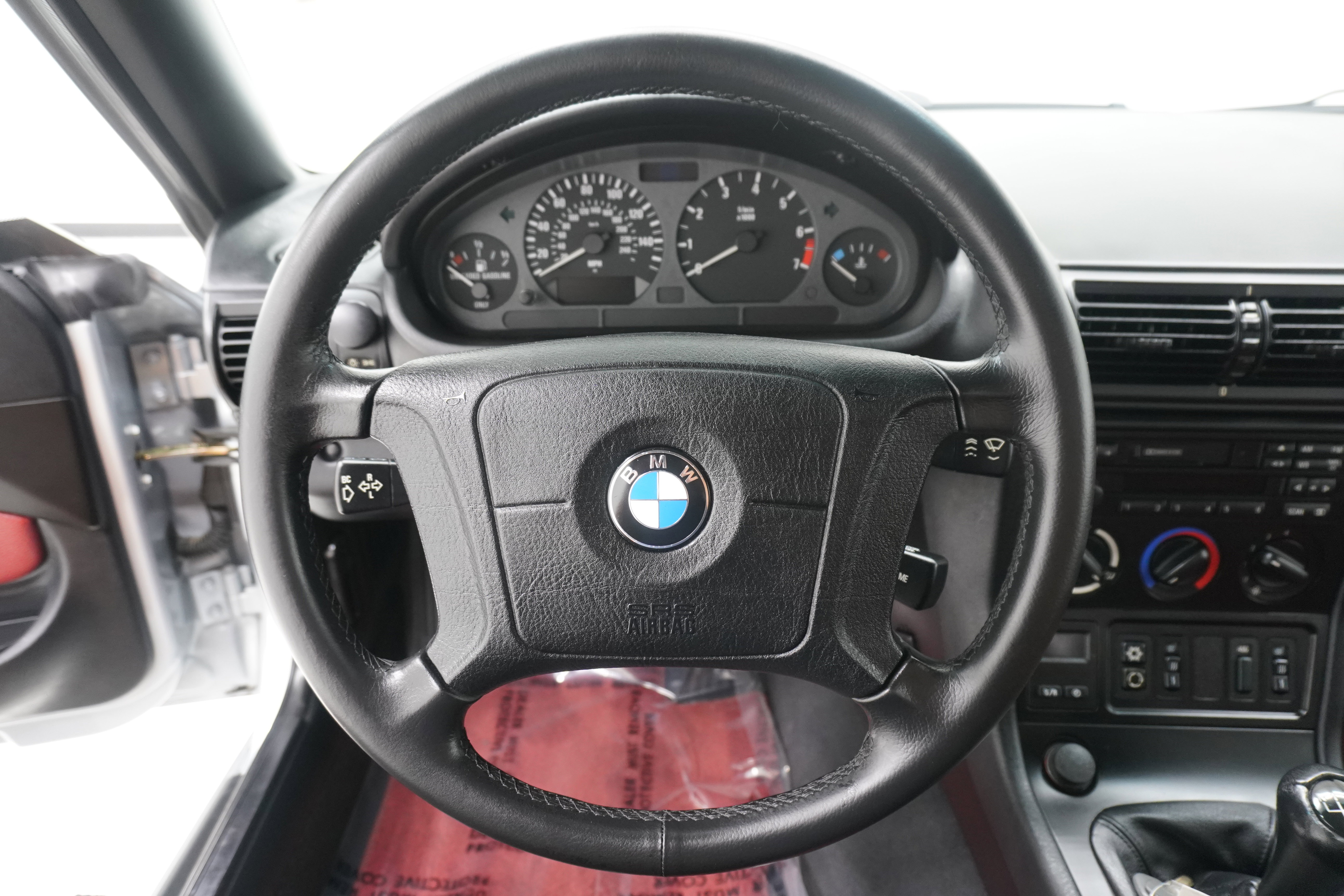 Used 1996 BMW Z3 1.9 image 17