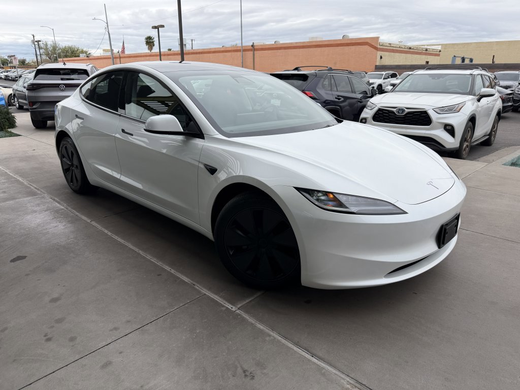 Used 2025 Tesla Model 3 Long Range image 6