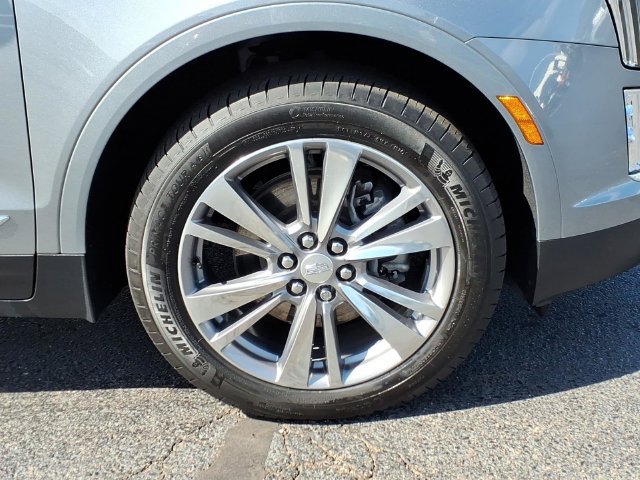 Used 2024 Cadillac XT5 Premium Luxury AWD/4WD image 12