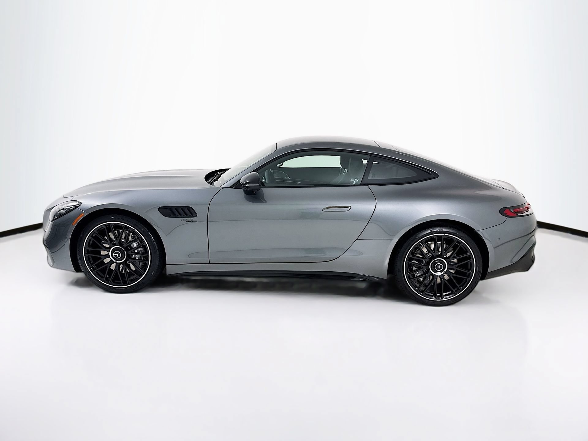 New 2026 Mercedes-Benz AMG GT 43 image 5