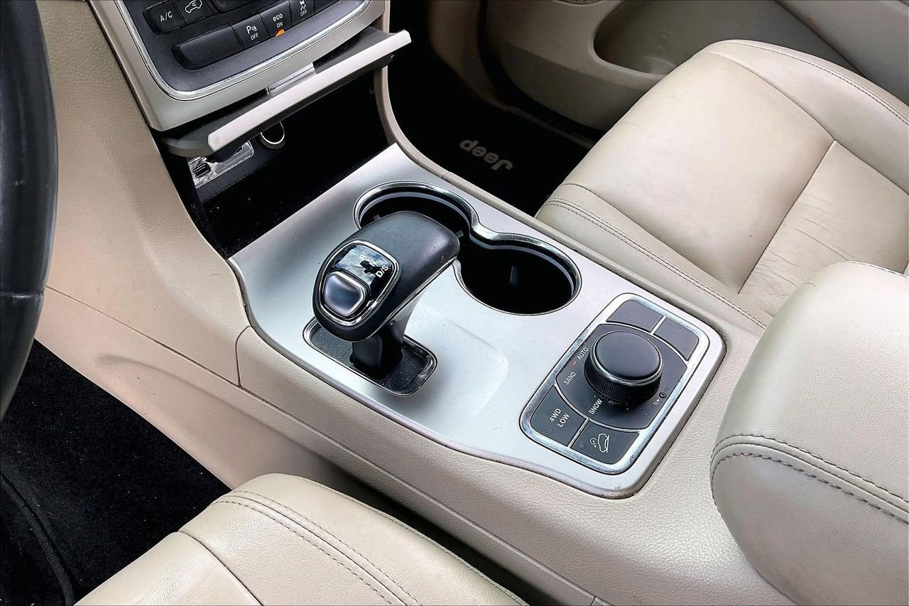 Used 2014 Jeep Grand Cherokee Limited AWD/4WD image 32