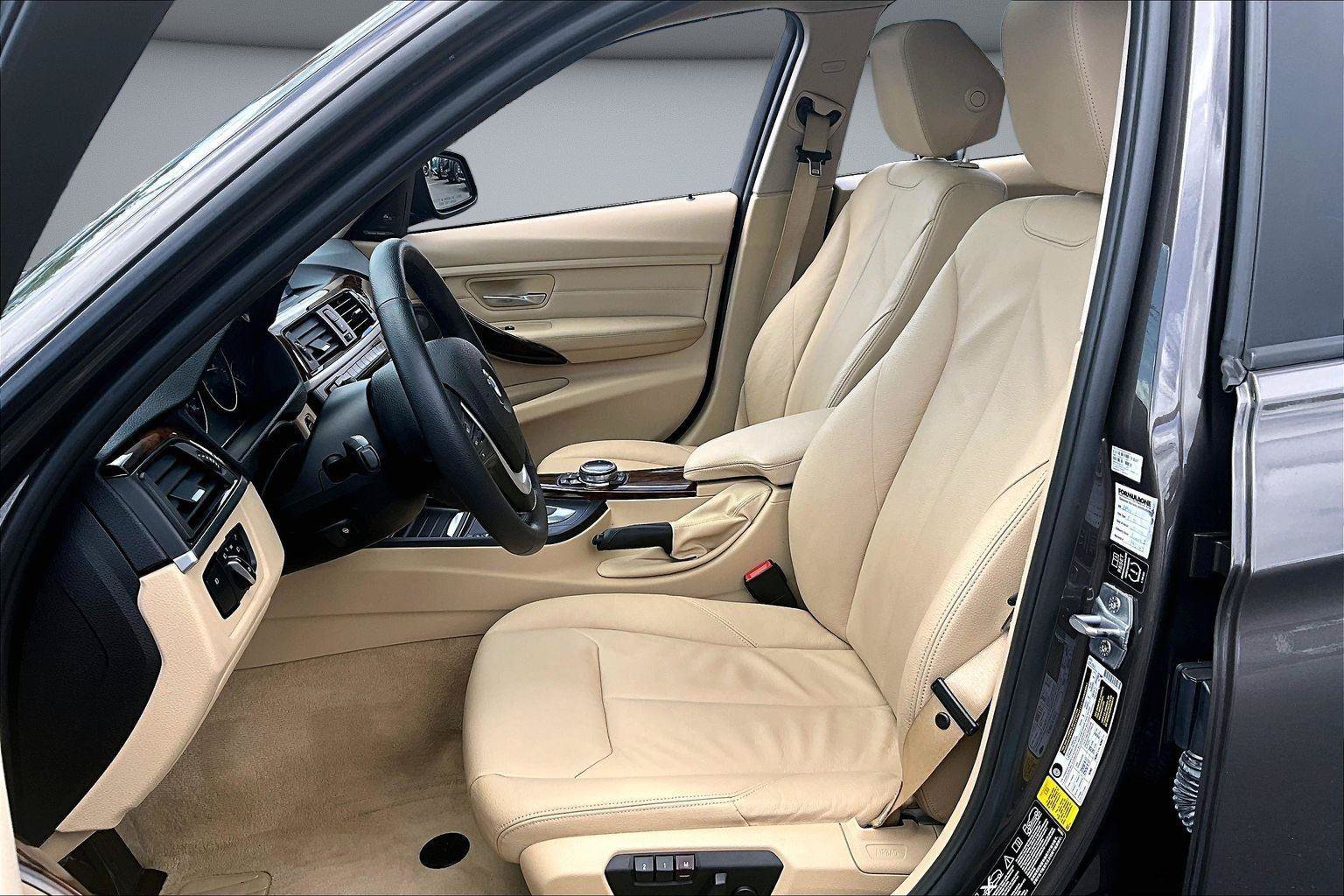 Used 2014 BMW 328i xDrive Sedan AWD/4WD image 20