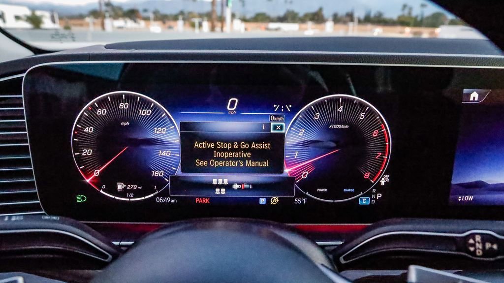 Used 2024 Mercedes-Benz GLS 450 4MATIC image 28