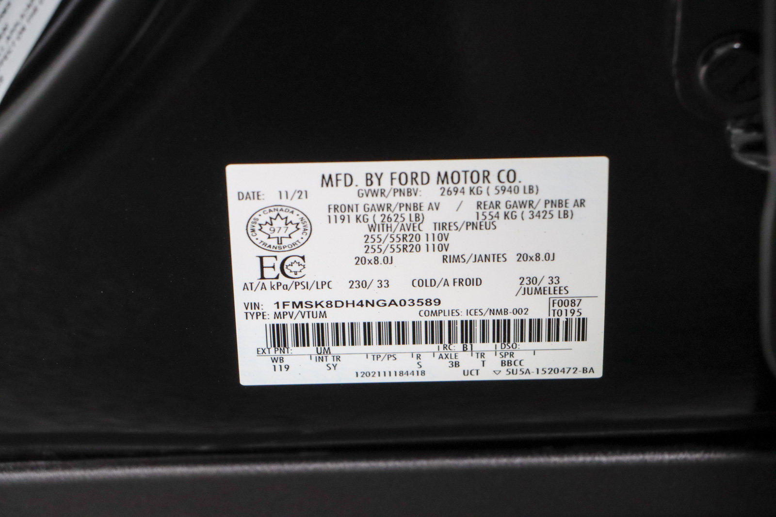 Used 2022 Ford Explorer XLT w/ XLT Sport Appearance Package image 35