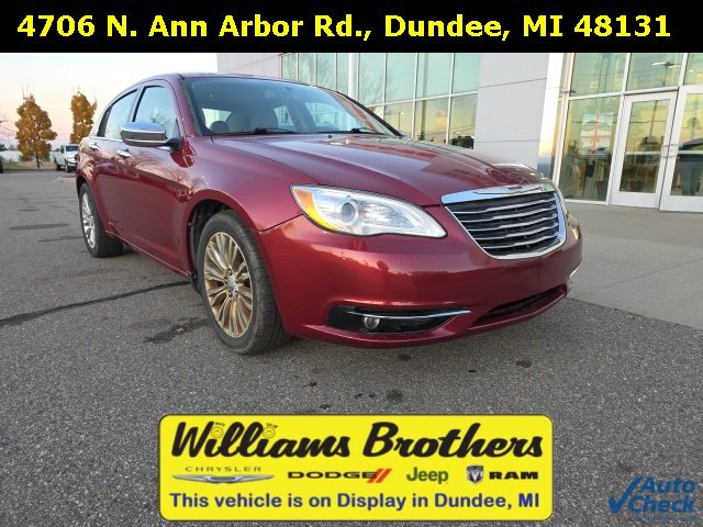 Used 2013 Chrysler 200 Limited w/ Sun/Sound Group image 3