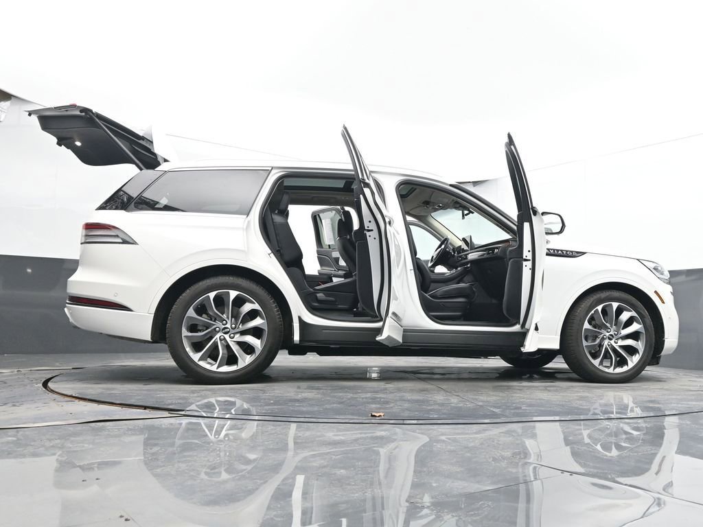 Used 2021 Lincoln Aviator Grand Touring w/ Equipment Group 302A image 81