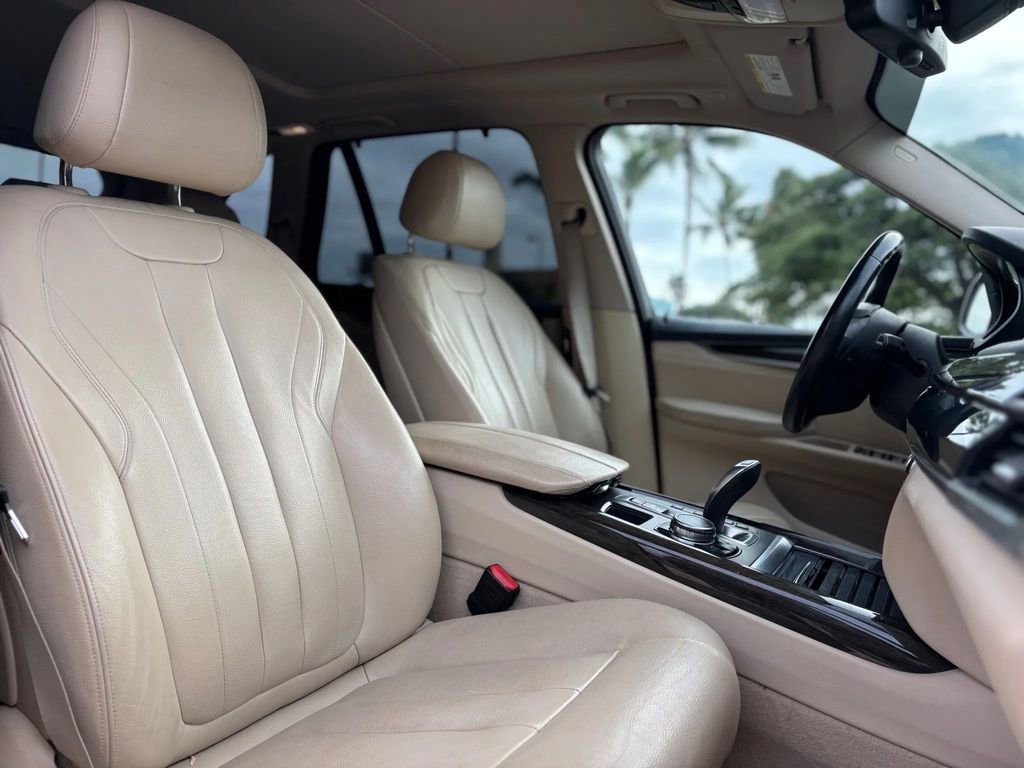 Used 2015 BMW X5 xDrive35i image 9