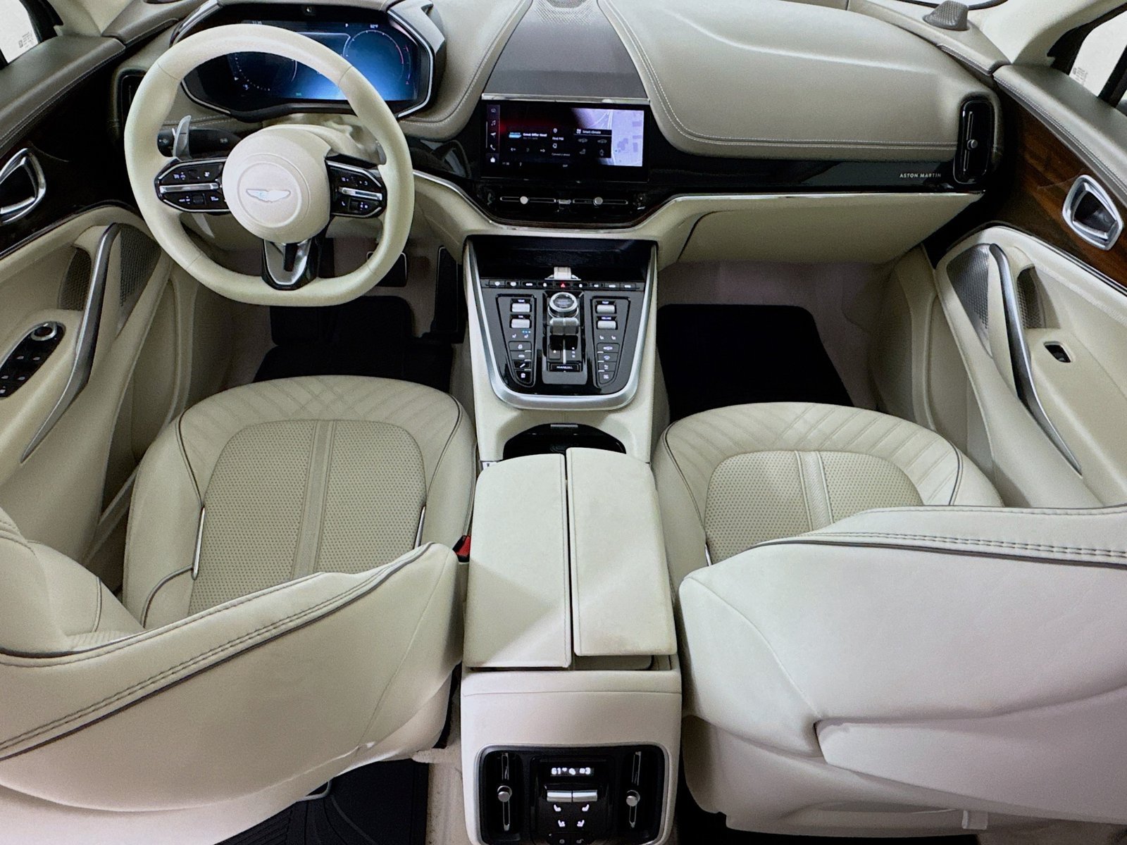 Used 2025 Aston Martin DBX 707 AWD/4WD image 24