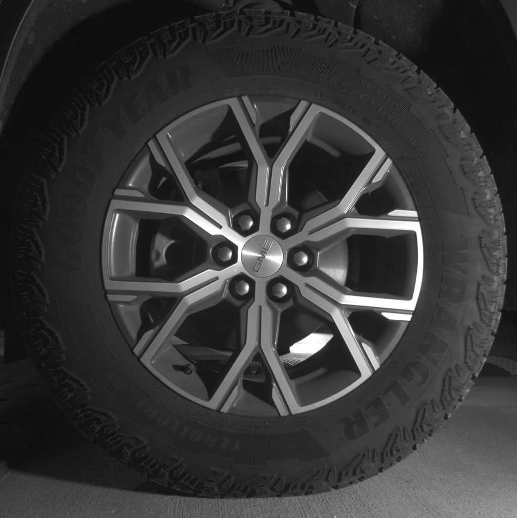 Certified 2024 GMC Acadia AT4 w/ Luxury Package AWD/4WD image 20