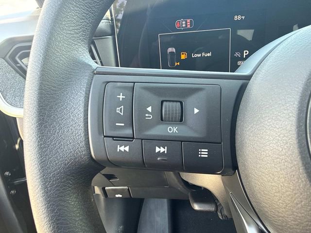 New 2026 Nissan Kicks SV image 25