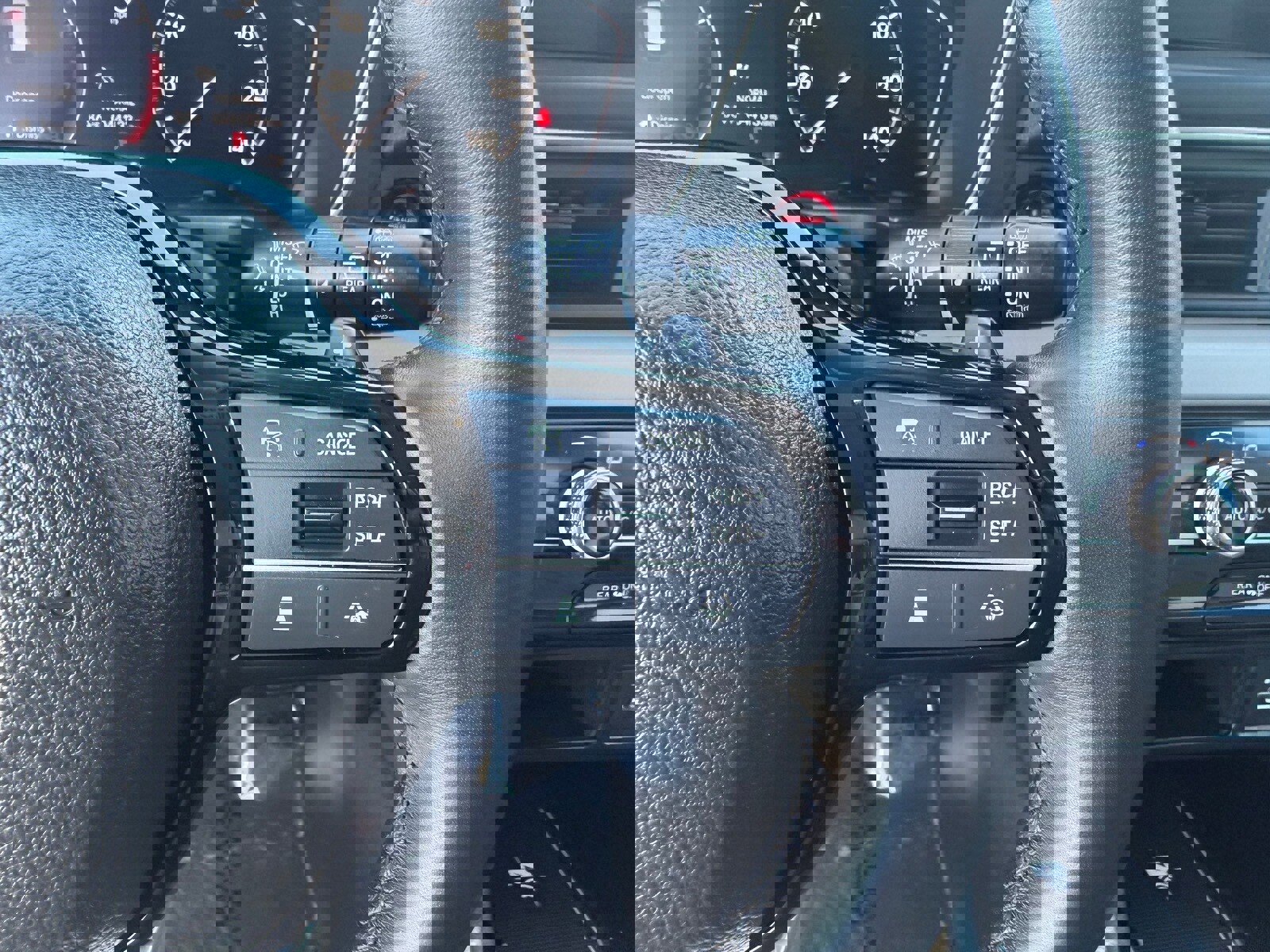 Used 2023 Honda Pilot EX-L image 24