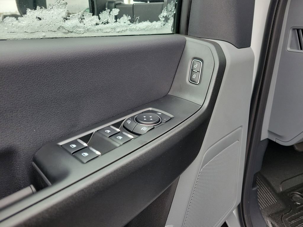 New 2026 Ford F450 XL w/ XL Chrome Package image 22