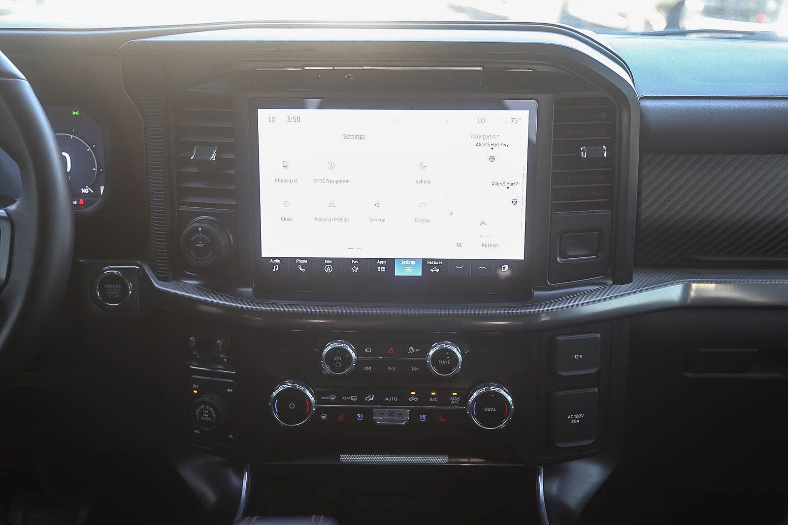 Used 2025 Ford F150 Raptor image 12